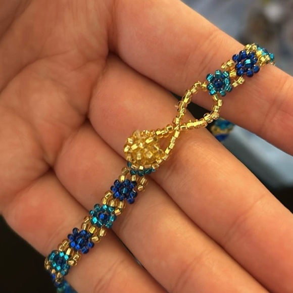 Free People Elegant Blue Beaded Necklace - Picture 2 of 3